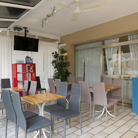 Hotel Saturno Lido di Jesolo Eksteriør billede