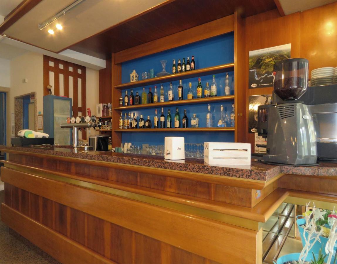 Hotel Saturno Lido di Jesolo Eksteriør billede