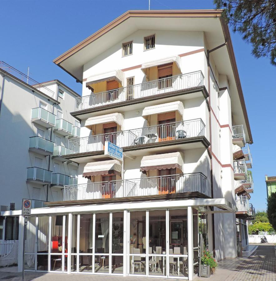 Hotel Saturno Lido di Jesolo Eksteriør billede