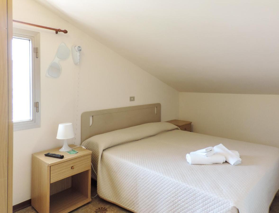 Hotel Saturno Lido di Jesolo Eksteriør billede