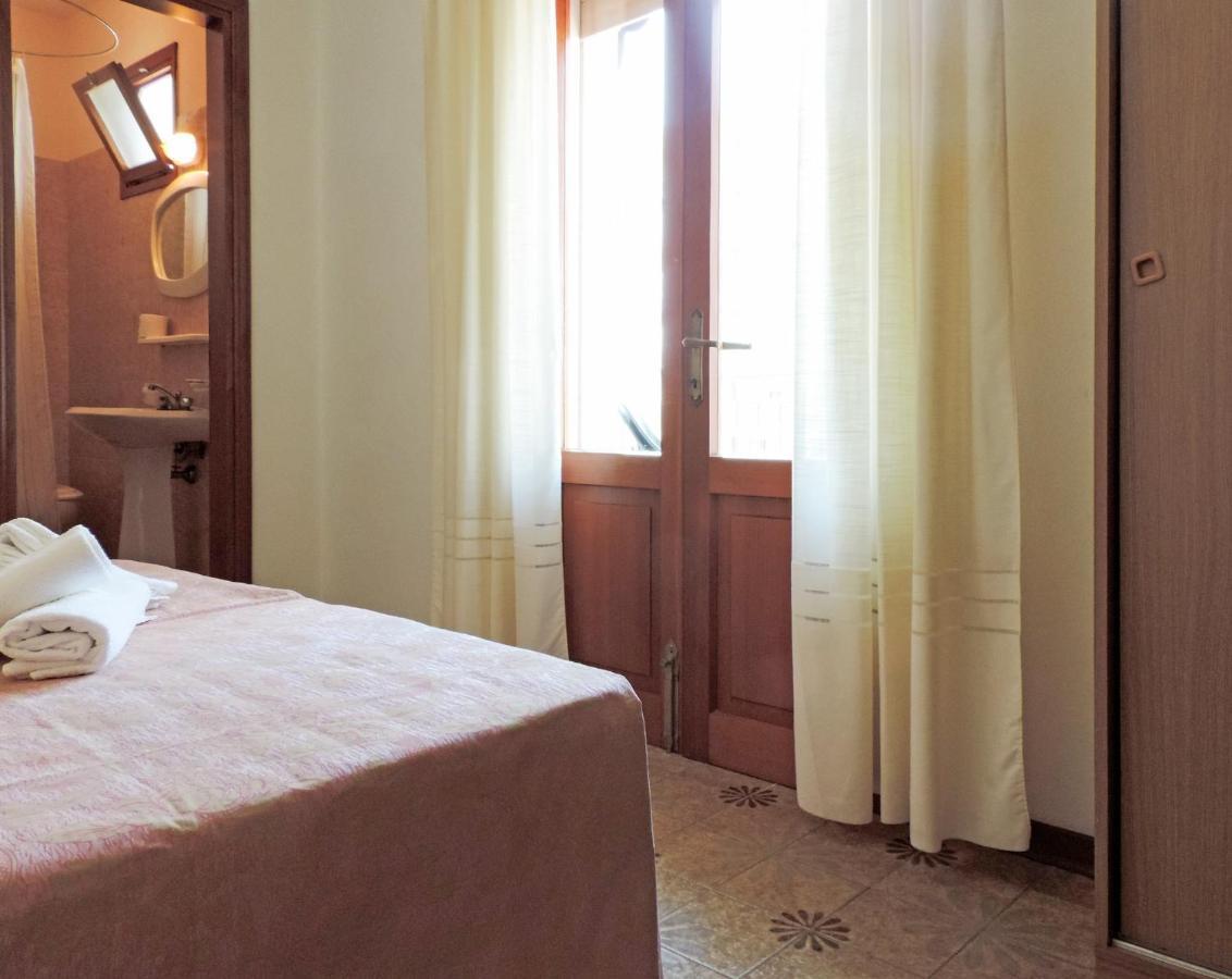 Hotel Saturno Lido di Jesolo Eksteriør billede